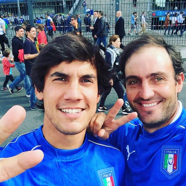 Matteo Manassero e Dodo Molinari con la maglia azzurra a Saint-Denis prima di Italia-Spagna